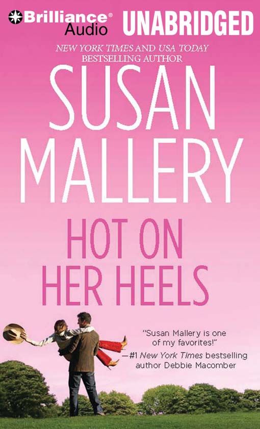 Cover image for Hot on Her Heels